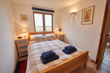 Downstairs bedroom - Barn Cottages at Lacock